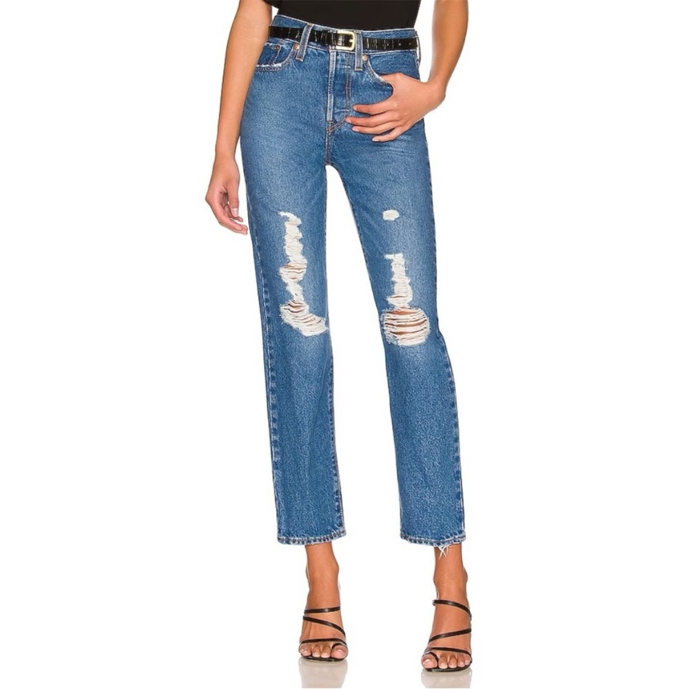 Levi’s Wedgie Straight High Rise Jeans size 28
